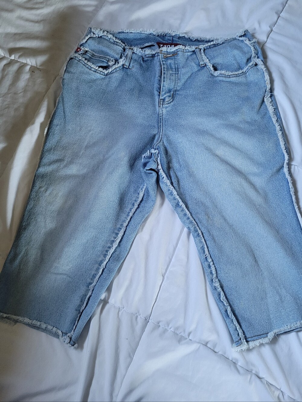 Zana di Denim Capri Jeans Distressed Frayed Size 10 12 30 Y2K Grunge